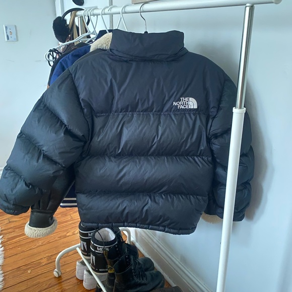 Men’s north face black down nuptse puffer jacket - Picture 4 of 4